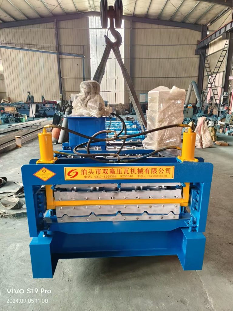 Color Steel Roll Forming Machine