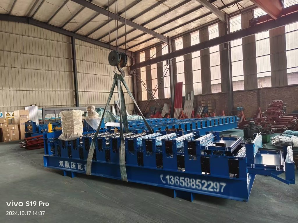 840-920 Dual-Function Color Steel Tile Roll Forming Machine